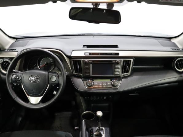 Toyota RAV4 IV (XA40) с пробегом 2015 года, цена 1 830 000 рублей, 107791 км, внедорожник, Автокод Объявления