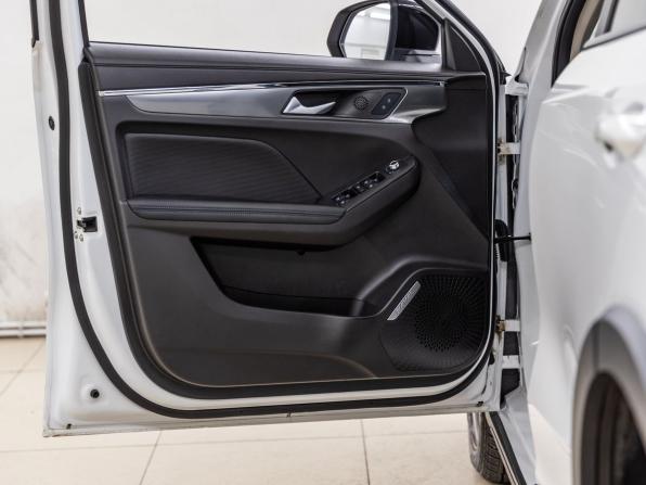 Haval Jolion I Рестайлинг с пробегом 2024 года, цена 2 028 000 рублей, 63025 км, внедорожник, Автокод Объявления