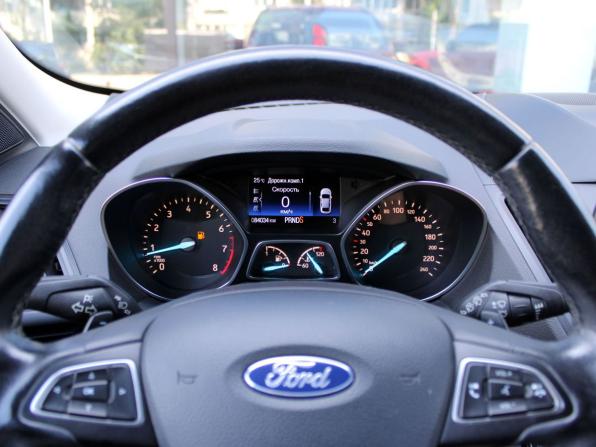 Ford Kuga II Рестайлинг с пробегом 2017 года, цена 1 597 000 рублей, 84500 км, внедорожник, Автокод Объявления