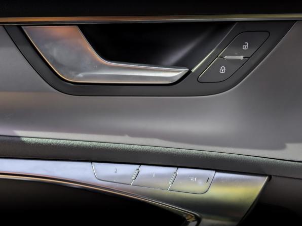 Audi A6 V (C8) с пробегом 2020 года, цена 3 580 000 рублей, 85115 км, седан, Автокод Объявления