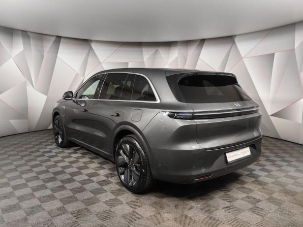 Li Auto (Lixiang) L6 с пробегом 2024 года, цена 5 100 000 рублей, 42809 км, внедорожник, Автокод Объявления