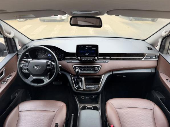 Hyundai Grand Starex I Рестайлинг 2 с пробегом 2019 года, цена 4 200 000 рублей, 63626 км, минивэн, Автокод Объявления