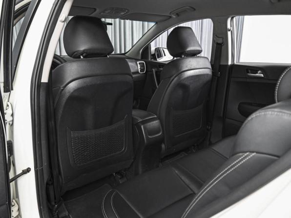 Kia Sportage IV Рестайлинг с пробегом 2018 года, цена 2 340 000 рублей, 102045 км, внедорожник, Автокод Объявления