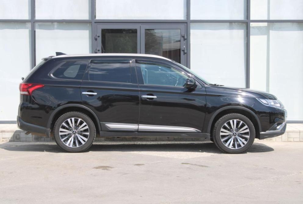 Mitsubishi Outlander III Рестайлинг 3 Саратов  - изображение 4