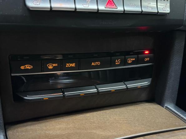 Mercedes-Benz E-Класс IV (W212 S212 C207) Рестайлинг с пробегом 2013 года, цена 1 997 000 рублей, 246500 км, седан, Автокод Объявления