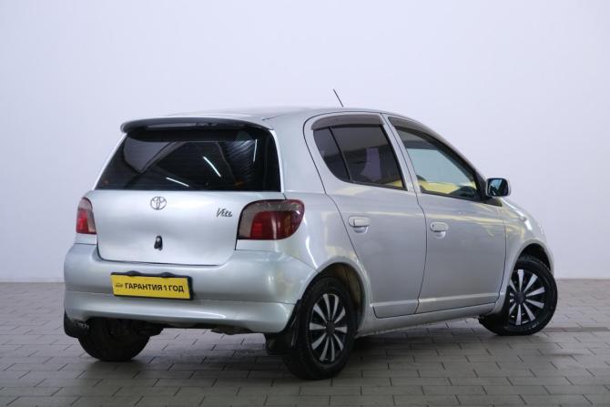 Toyota Vitz I (P10) с пробегом 2000 года, цена 429 000 рублей, 220000 км, хэтчбек, Автокод Объявления