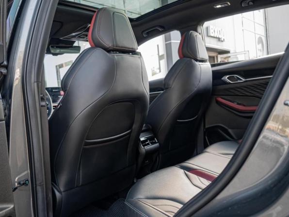 Geely Coolray I Рестайлинг с пробегом 2024 года, цена 2 049 000 рублей, 42850 км, внедорожник, Автокод Объявления