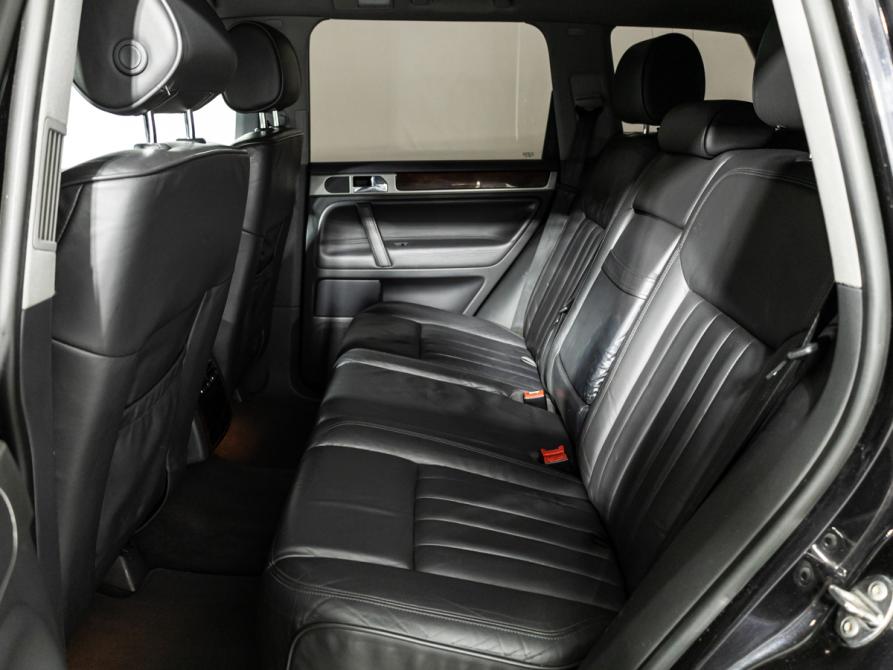 Volkswagen Touareg I Рестайлинг Санкт-Петербург  - изображение 10