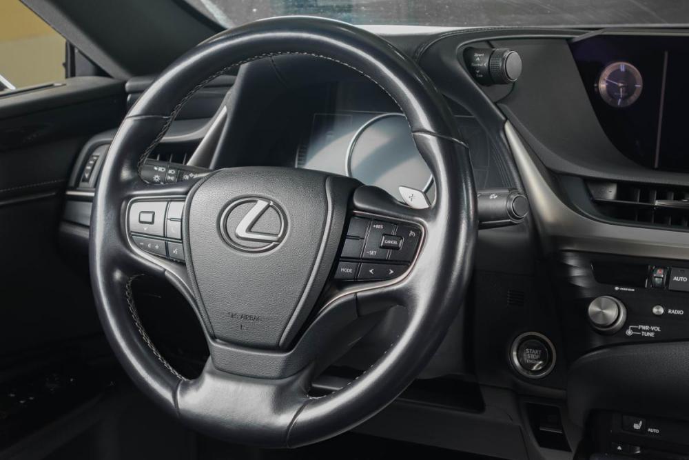 Lexus ES VII Тюмень  - изображение 12