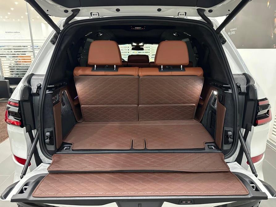 BMW X7 I (G07) Рестайлинг Новосибирск  - изображение 27