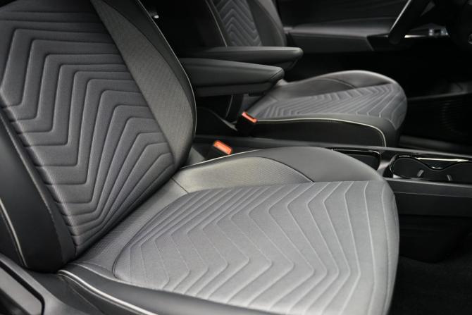 Volkswagen ID.3 I с пробегом 2023 года, цена 3 444 000 рублей, 18500 км, хэтчбек, Автокод Объявления
