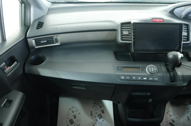 Honda Freed I Рестайлинг с пробегом 2012 года, цена 1 149 000 рублей, 161200 км, компактвэн, Автокод Объявления