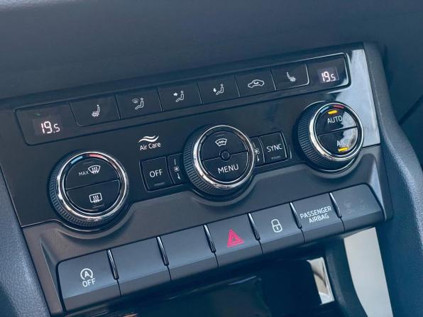Skoda Karoq I с пробегом 2021 года, цена 2 420 000 рублей, 73302 км, внедорожник, Автокод Объявления
