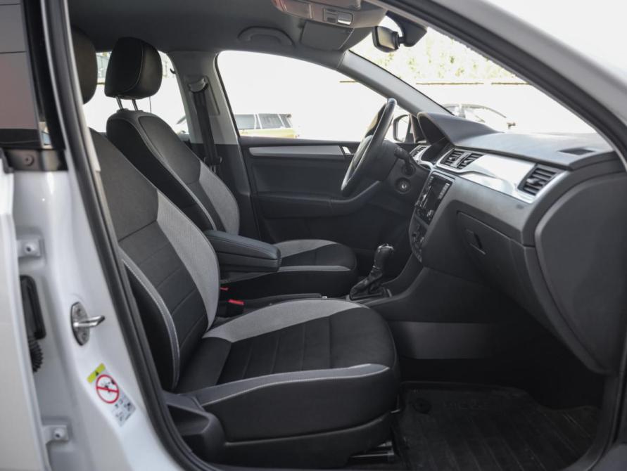 Skoda Rapid I Рестайлинг Санкт-Петербург  - изображение 21