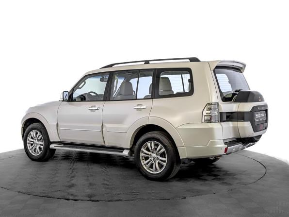 Mitsubishi Pajero IV Рестайлинг 2 с пробегом 2020 года, цена 3 440 000 рублей, 83350 км, внедорожник, Автокод Объявления