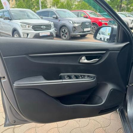 Kia Rio IV с пробегом 2019 года, цена 1 380 000 рублей, 147000 км, седан, Автокод Объявления