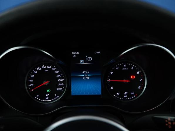 Mercedes-Benz C-Класс IV (W205) Рестайлинг с пробегом 2019 года, цена 2 763 444 рубля, 93777 км, седан, Автокод Объявления