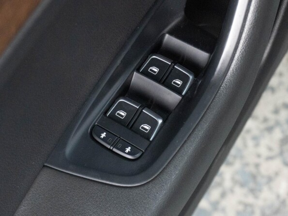 Audi A6 IV (C7) с пробегом 2013 года, цена 1 659 000 рублей, 146552 км, седан, Автокод Объявления