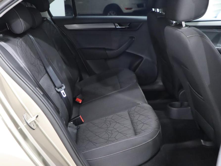 Skoda Rapid I Рестайлинг Санкт-Петербург  - изображение 18