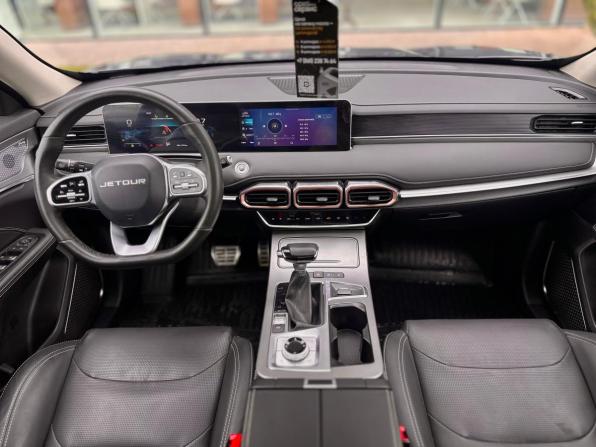 JETOUR X70+ I Рестайлинг с пробегом 2023 года, цена 2 193 000 рублей, 11000 км, внедорожник, Автокод Объявления