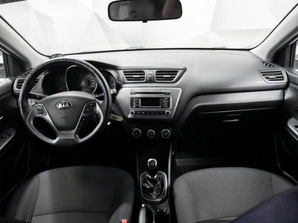 Kia Rio III Рестайлинг с пробегом 2016 года, цена 897 000 рублей, 152000 км, седан, Автокод Объявления