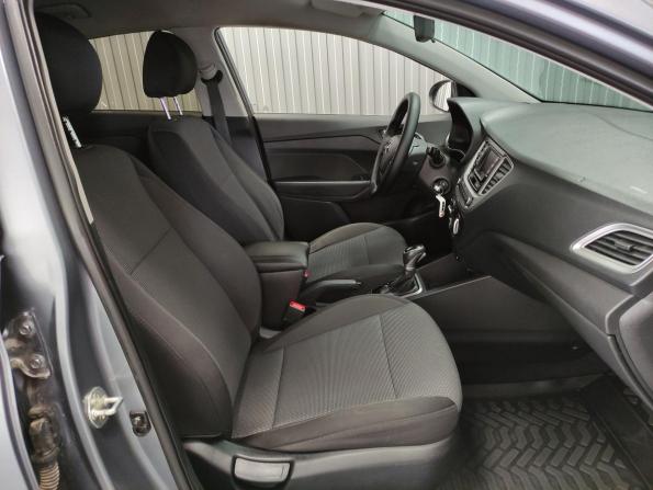 Hyundai Solaris II с пробегом 2019 года, цена 1 220 000 рублей, 137110 км, седан, Автокод Объявления