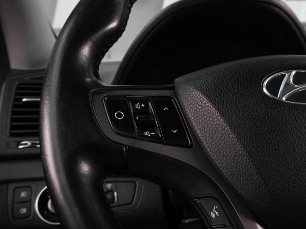 Hyundai i40 I Рестайлинг с пробегом 2015 года, цена 1 249 000 рублей, 215154 км, седан, Автокод Объявления