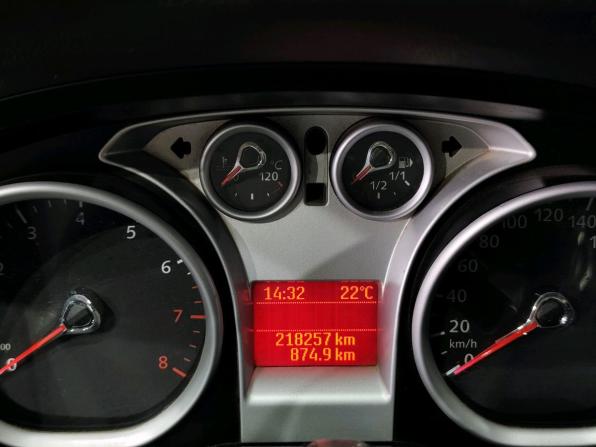 Ford Focus II Рестайлинг с пробегом 2010 года, цена 650 000 рублей, 218256 км, хэтчбек, Автокод Объявления