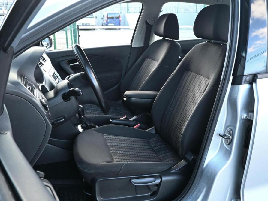 Volkswagen Polo V Рестайлинг Новороссийск  - изображение 10