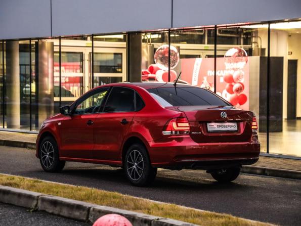 Volkswagen Polo V Рестайлинг с пробегом 2015 года, цена 879 777 рублей, 152000 км, седан, Автокод Объявления