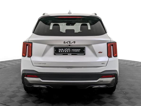 Kia Sorento IV Рестайлинг с пробегом 2024 года, цена 4 850 000 рублей, 45082 км, внедорожник, Автокод Объявления