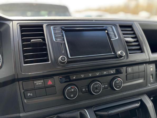Volkswagen Caravelle T6 с пробегом 2016 года, цена 3 510 000 рублей, 87813 км, минивэн, Автокод Объявления