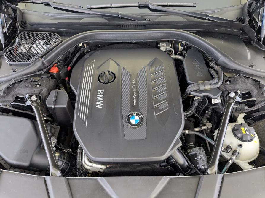 BMW 7 серии VI (G11/G12) Рестайлинг Москва  - изображение 9