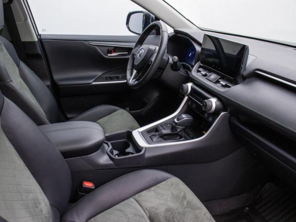 Toyota RAV4 V (XA50) с пробегом 2023 года, цена 3 845 000 рублей, 25251 км, внедорожник, Автокод Объявления