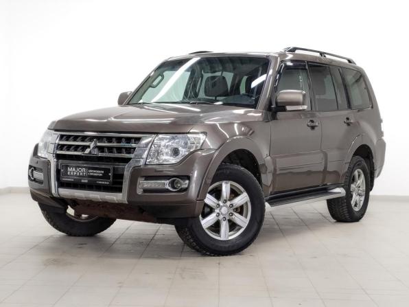 Mitsubishi Pajero IV Рестайлинг 2 с пробегом 2015 года, цена 2 515 000 рублей, 120717 км, внедорожник, Автокод Объявления