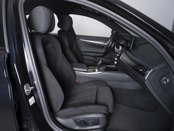 BMW 5 серии VII (G30/G31/G38) Рестайлинг с пробегом 2021 года, цена 4 299 000 рублей, 86582 км, седан, Автокод Объявления