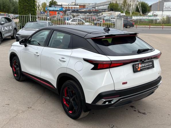 Omoda C5 I с пробегом 2023 года, цена 1 700 000 рублей, 79637 км, внедорожник, Автокод Объявления