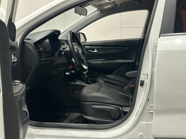 Kia Rio IV с пробегом 2019 года, цена 1 550 000 рублей, 87300 км, хэтчбек, Автокод Объявления