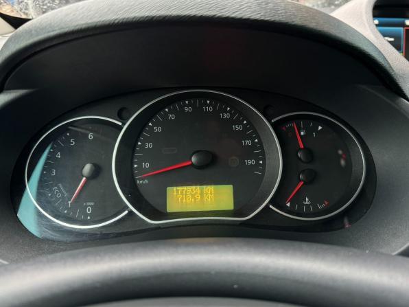 Renault Kangoo II Рестайлинг с пробегом 2014 года, цена 1 200 000 рублей, 177933 км, компактвэн, Автокод Объявления