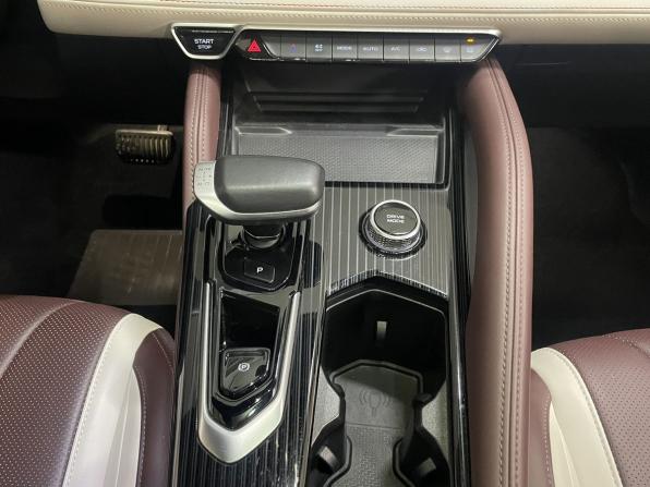 Geely Monjaro I с пробегом 2023 года, цена 3 249 000 рублей, 41459 км, внедорожник, Автокод Объявления