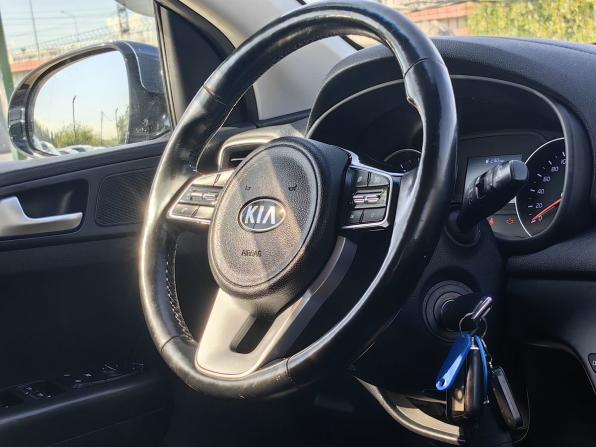 Kia Sportage IV Рестайлинг с пробегом 2019 года, цена 1 719 000 рублей, 195000 км, внедорожник, Автокод Объявления