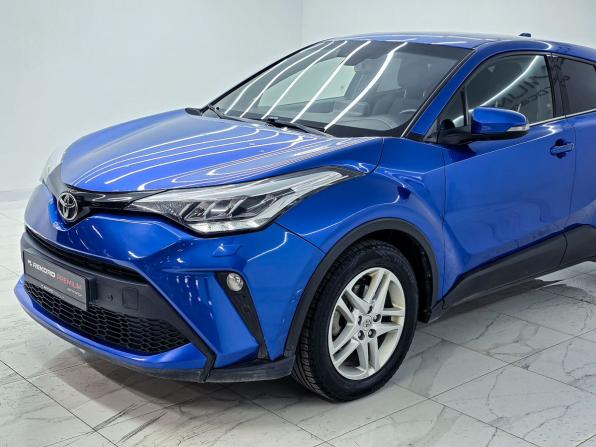 Toyota C-HR I Рестайлинг с пробегом 2020 года, цена 3 190 000 рублей, 179566 км, внедорожник, Автокод Объявления