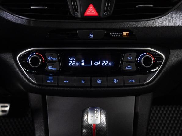 Hyundai i30 III Рестайлинг с пробегом 2019 года, цена 2 100 000 рублей, 104315 км, хэтчбек, Автокод Объявления
