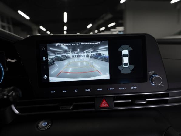 Hyundai Elantra VII (CN7) Рестайлинг с пробегом 2024 года, цена 3 050 000 рублей, 10139 км, седан, Автокод Объявления