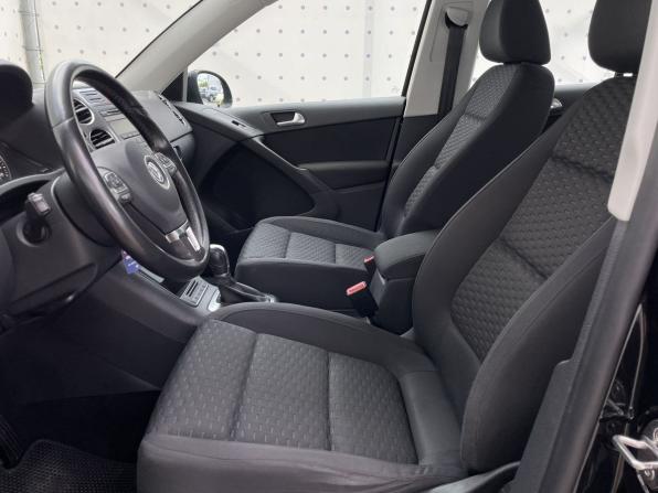 Volkswagen Tiguan I Рестайлинг с пробегом 2011 года, цена 1 240 000 рублей, 178129 км, внедорожник, Автокод Объявления