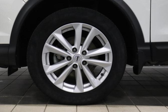 Nissan Qashqai II с пробегом 2018 года, цена 1 461 000 рублей, 53017 км, внедорожник, Автокод Объявления