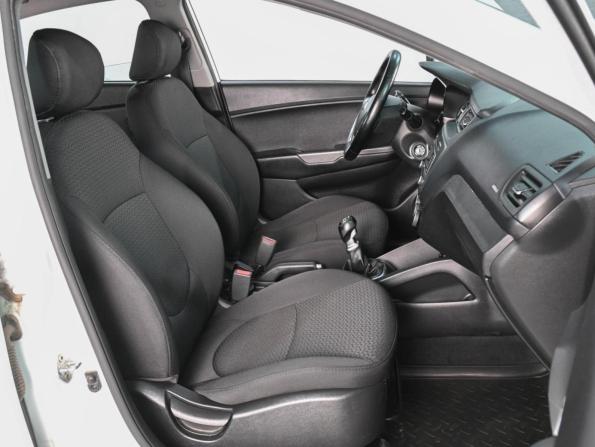 Kia Rio III Рестайлинг с пробегом 2016 года, цена 1 319 000 рублей, 116154 км, седан, Автокод Объявления