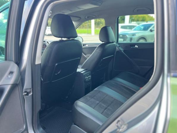 Volkswagen Tiguan I с пробегом 2009 года, цена 950 000 рублей, 286589 км, внедорожник, Автокод Объявления