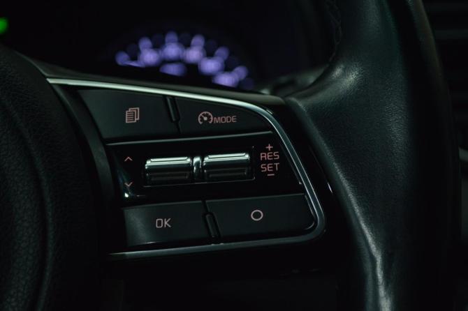 Kia Sportage IV Рестайлинг с пробегом 2020 года, цена 2 895 000 рублей, 44400 км, внедорожник, Автокод Объявления