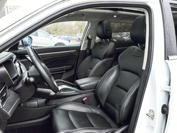 Geely Atlas Pro с пробегом 2022 года, цена 1 975 000 рублей, 64000 км, внедорожник, Автокод Объявления